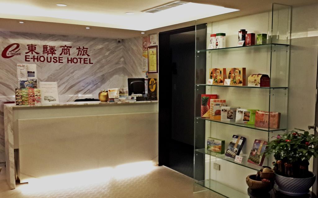 E-House Hotel Taipei Eksteriør bilde
